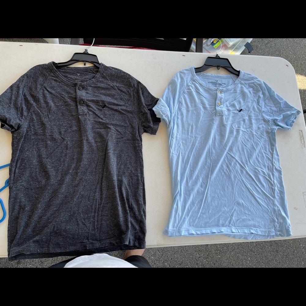 American Eagle Outfitters Men's sz S Light-Blue & black (2 Total shirts)